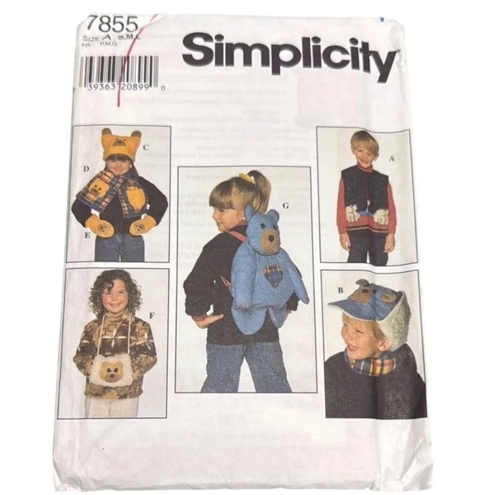 Simplicity 7855 Kids Bear Backpack Hat Accessories Sewing Pattern